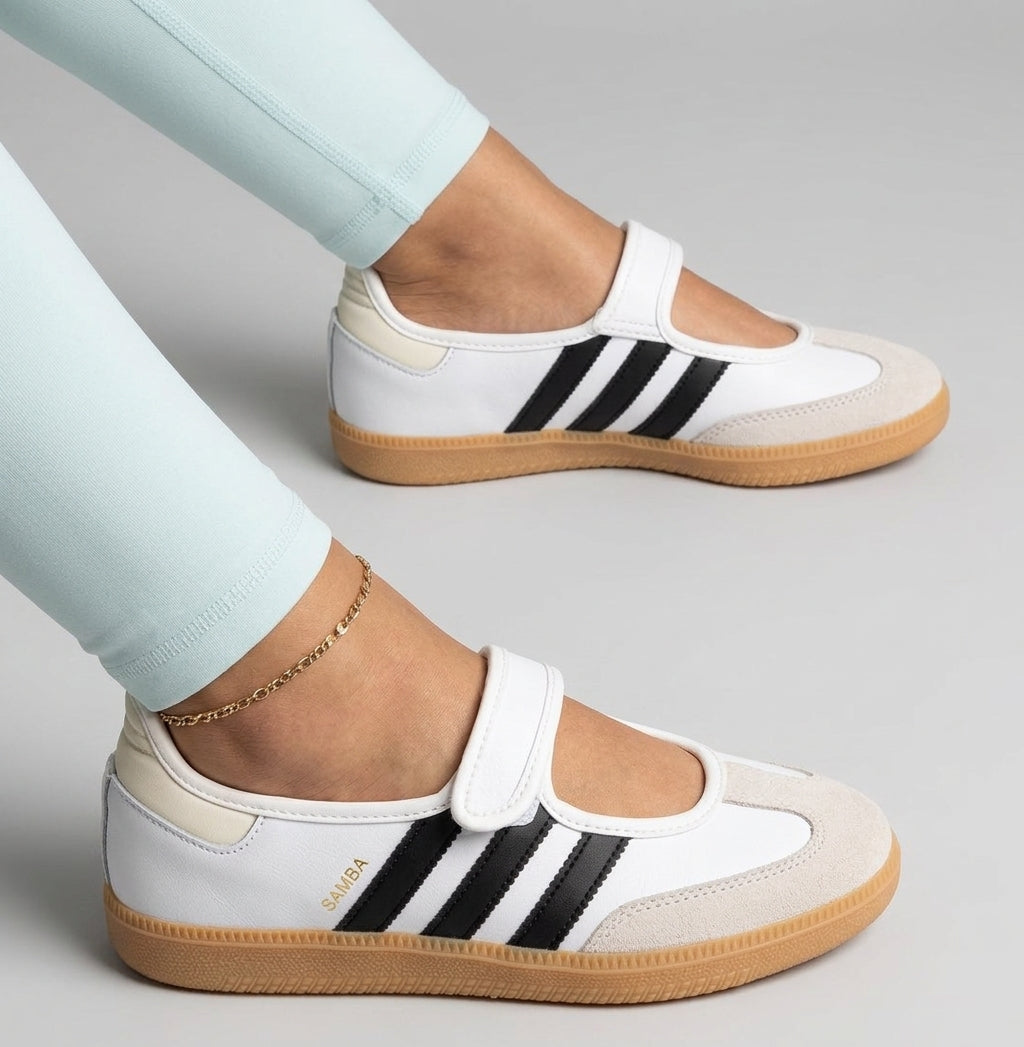 Zapatillas Adidas Samba Jane – Blanco / Negro (Suela Caramel